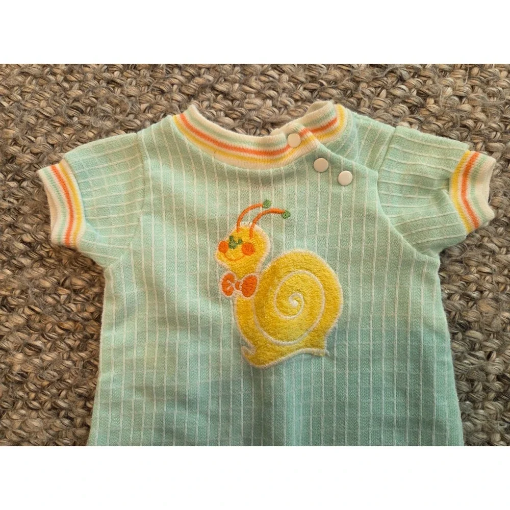 Vintage 80s Carter's Outfit Romper Sleeper Green Yellow Snail Applique Infant 3m